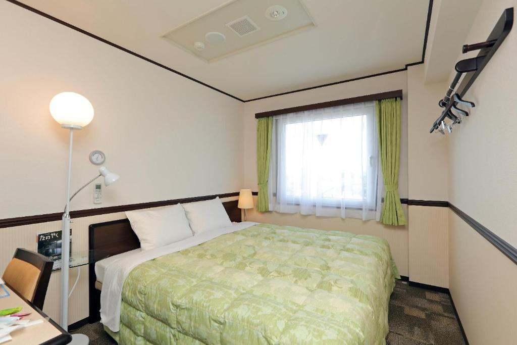 Toyoko Inn Hirosaki Ekimae Quarto foto